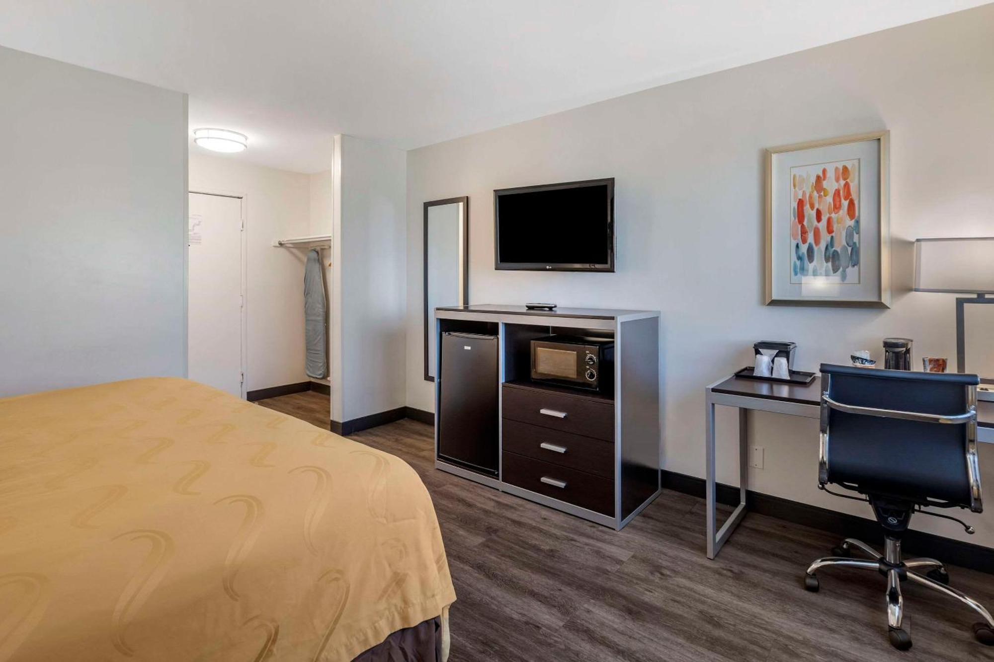 Quality Inn Burbank Airport Exterior foto